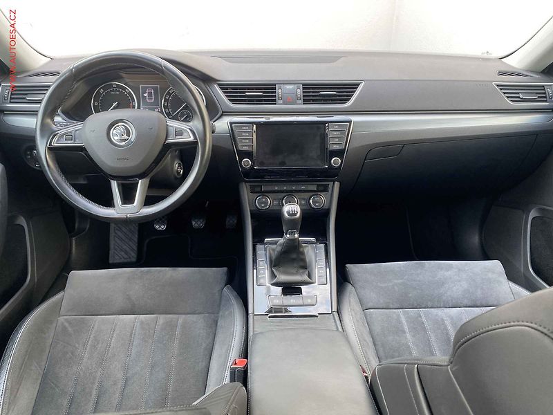 Škoda Superb (2016) 2.0 TDi, Style, kůže, +ALU - fotka 8 z 20
