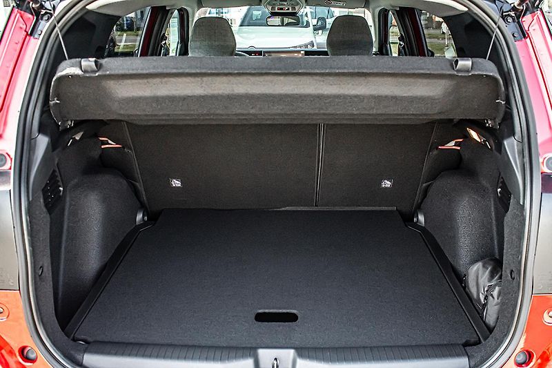 Citroën C3 Aircross (2026) 1,2 PLUS Turbo 100k Manual - fotka 7 z 21