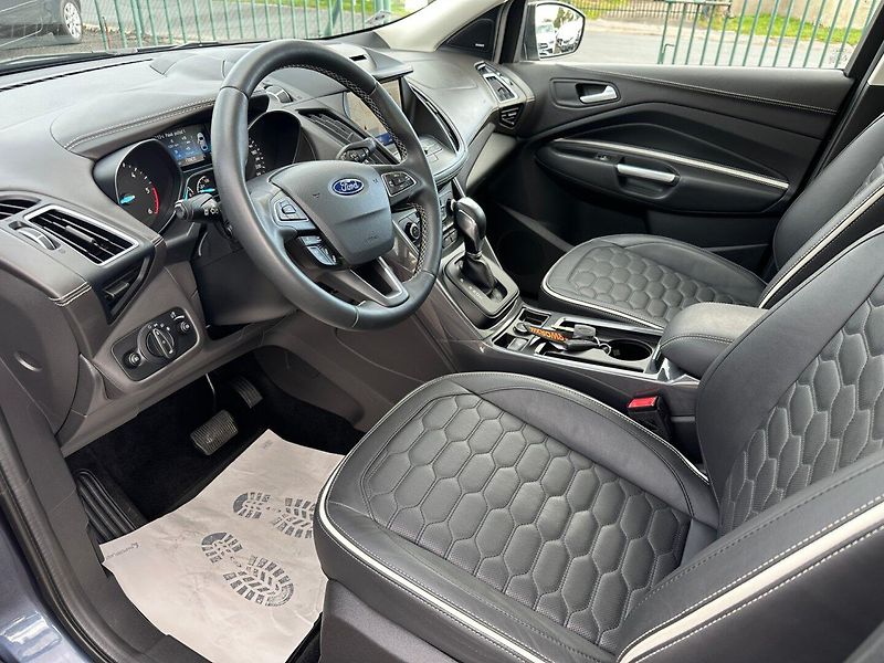 Ford Kuga (2019) 2,0TDCI 4x4 Automat  Vignale - fotka 11 z 31