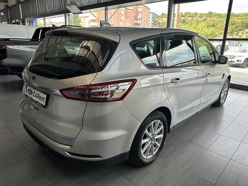 Ford S-MAX Business 2.5i HEV 190k aut. - fotka 4 z 28