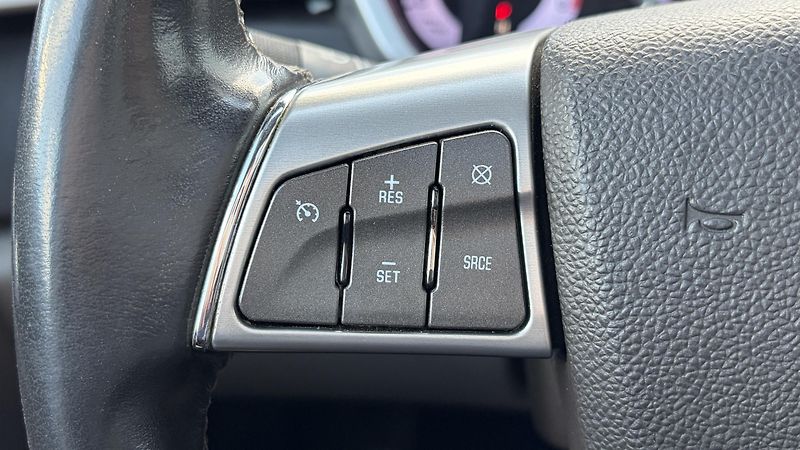 Cadillac SRX (2011) Luxury 3.0 V6  - fotka 18 z 28