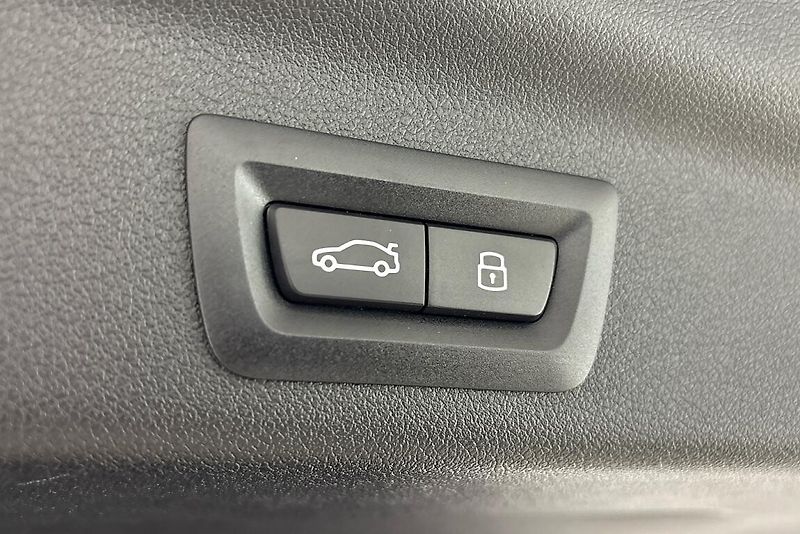 BMW X1 sDrive18d - fotka 10 z 21