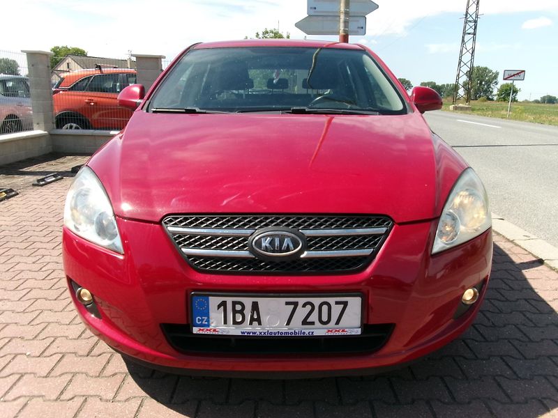 Kia Ceed (2007) 1,6 CVVT AC VÝHŘEV rozvody - fotka 3 z 27