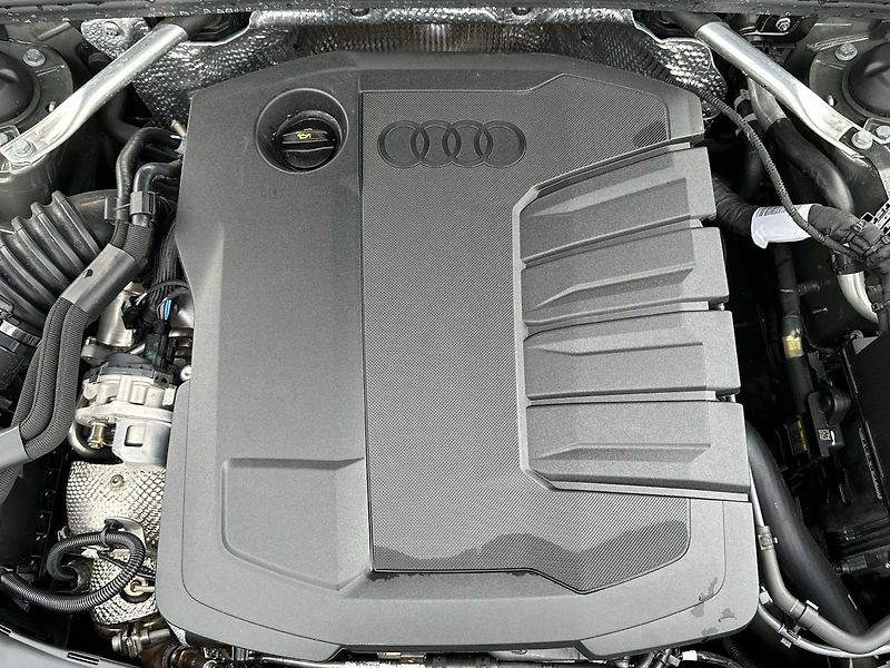 Audi A5 Avant TDI quattro 150kW - fotka 22 z 23
