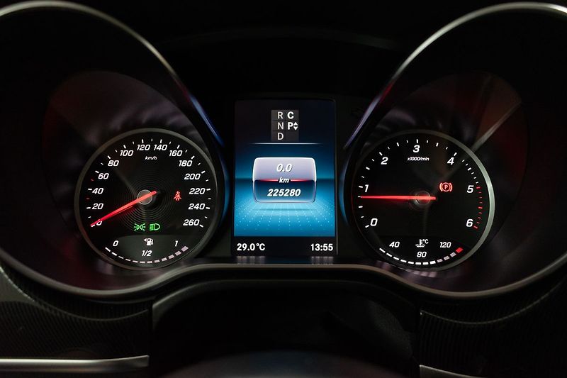 Mercedes-Benz Třídy V V 220d AUTOMAT*KAMERA*7.MÍST* - fotka 20 z 37