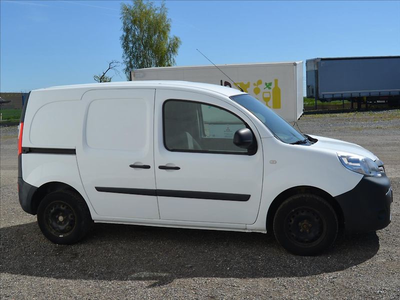 Renault Kangoo - fotka 6 z 16