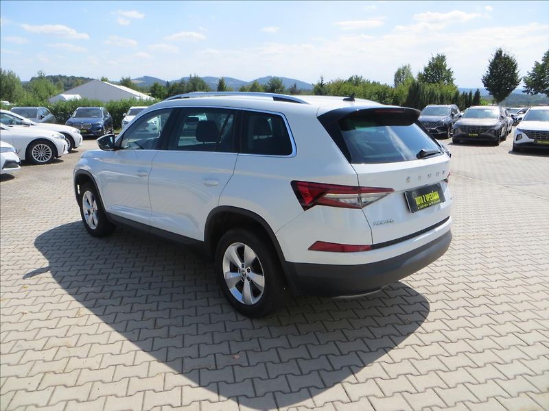 Škoda Kodiaq 2,0 TSI 140kW DSG 4x4 Style - fotka 5 z 28