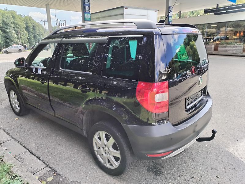 Škoda Yeti (2012)   1.4 TSI Ambition PĚKNÝ - fotka 7 z 31