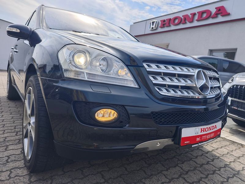 Mercedes-Benz Třídy M (2006) 320CDi 4Matic AirMatic nové ČR - fotka 42 z 47