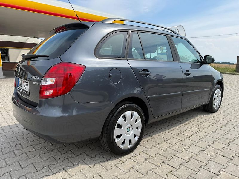 Škoda Fabia (2011) 1,2 TDI - fotka 3 z 16