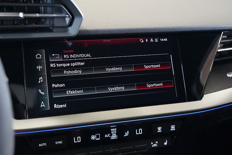 Audi RS 3 Sportback,Quattro, Matrix, B&O - fotka 28 z 44
