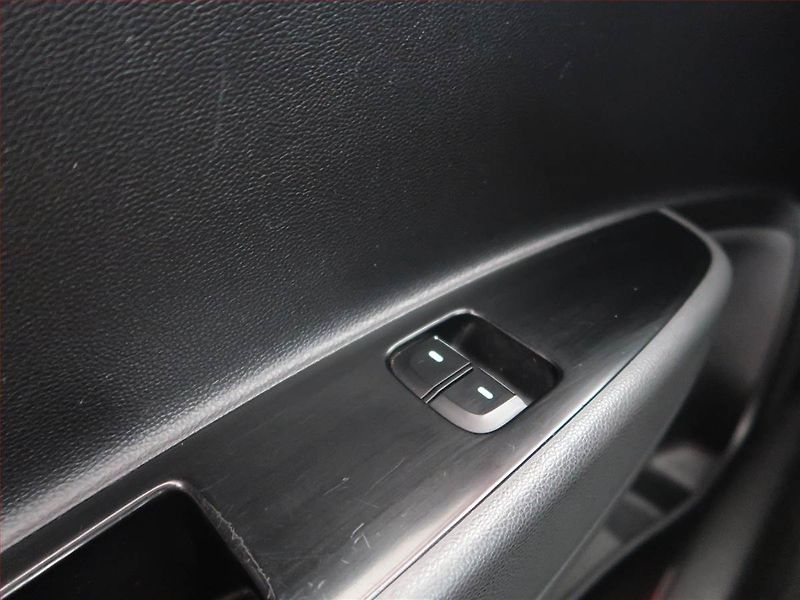 Hyundai i10 (2016) 1.0, Serv.kniha - fotka 14 z 15