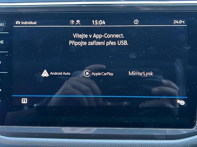 Volkswagen Tiguan Allspace (2021) 2.0 TDI 7DSG 4MOTION R-Line - fotka 32 z 35