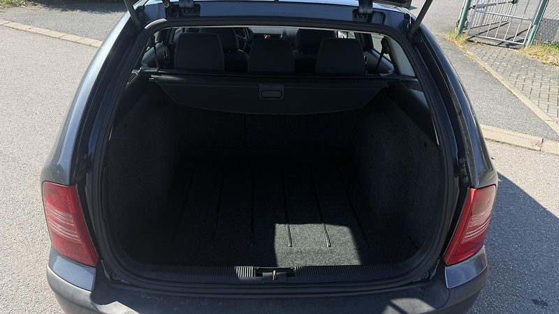 Škoda Octavia (2008) 1.9TDI  - fotka 11 z 22