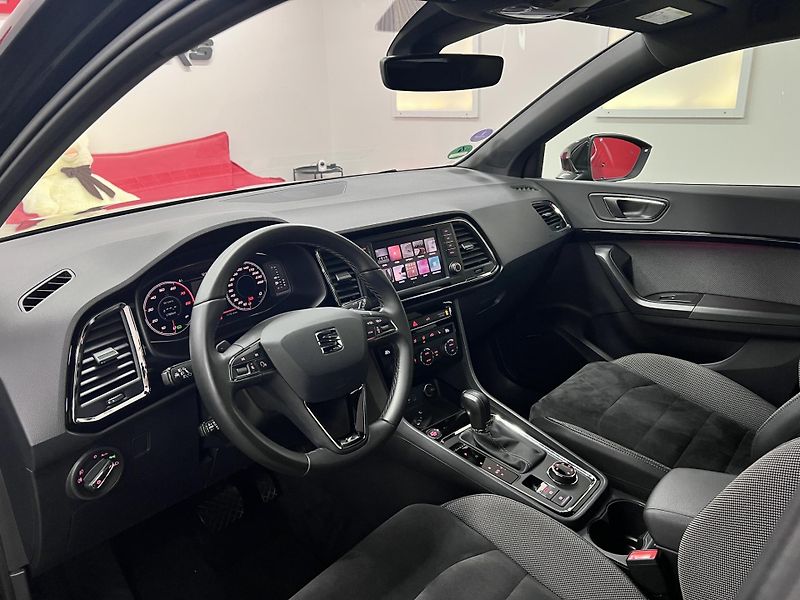 Seat Ateca 1.4 TSI 110 kW Xcellence 4x4 - fotka 16 z 41