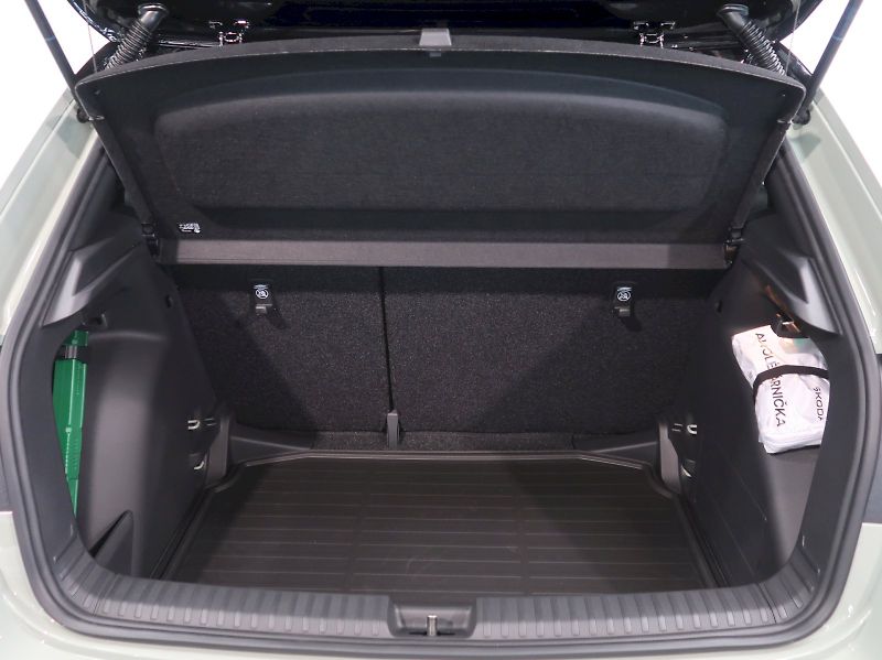 Škoda Fabia (2026) MONTE CARLO 1.5TSI 110KW DSG N - fotka 38 z 39