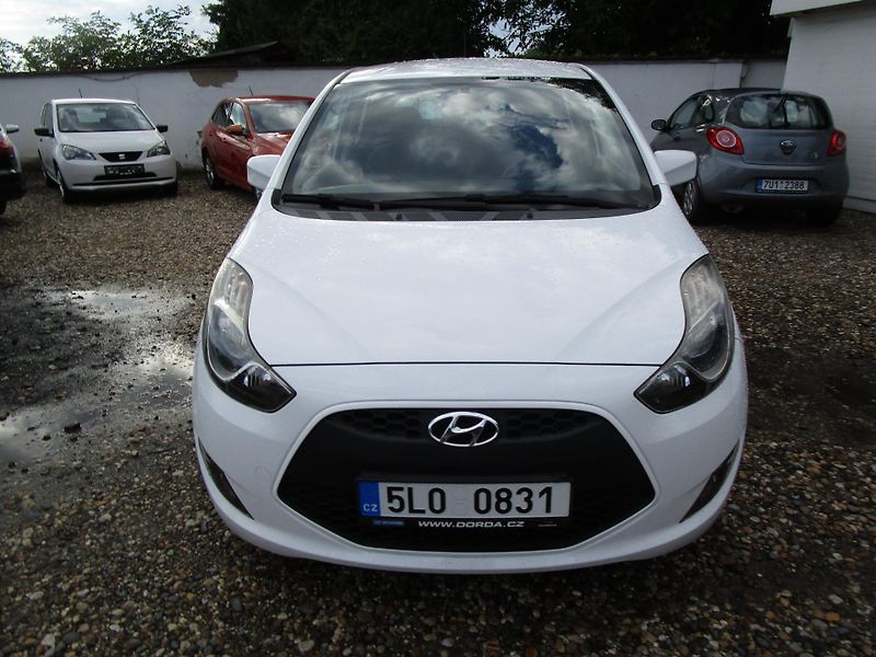 Hyundai ix20 1,4-66KW-KOUPEN V ČR - fotka 2 z 14