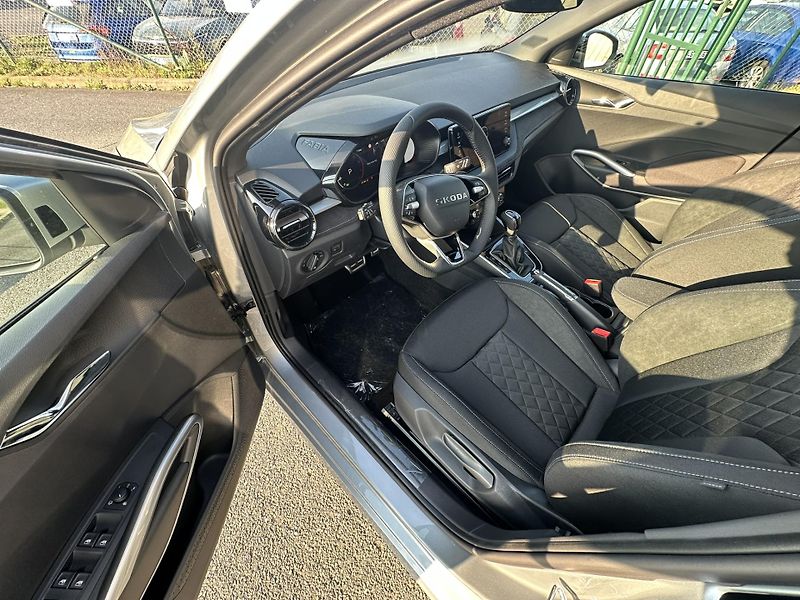 Škoda Fabia DYNAMIC 1.0TSI 85kW DSG - fotka 6 z 13