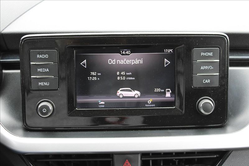 Škoda Scala 1.6 TDI / AMBITION / CZ - fotka 24 z 44