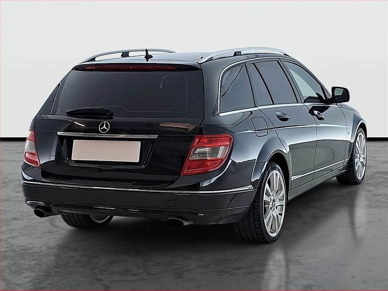 Mercedes-Benz Třídy C (2008) C 320 CDI , Serv.kniha - fotka 5 z 16