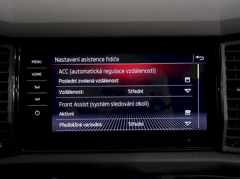 Škoda Kodiaq (2020) RS 2.0TDI 176KW 4x4 DSG TAŽNÉ - fotka 27 z 51