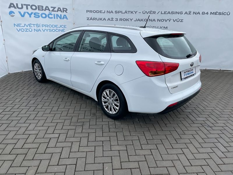 Kia Ceed (2014) SW 1.4CRDi Climatronic! Navi! - fotka 6 z 21