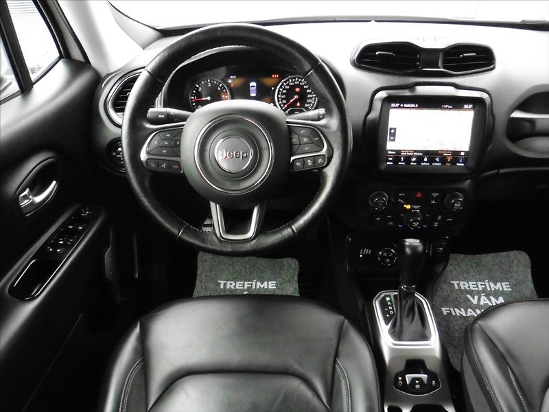 Jeep Renegade 2.0 Mjt 140k Limited 4WD - fotka 17 z 23