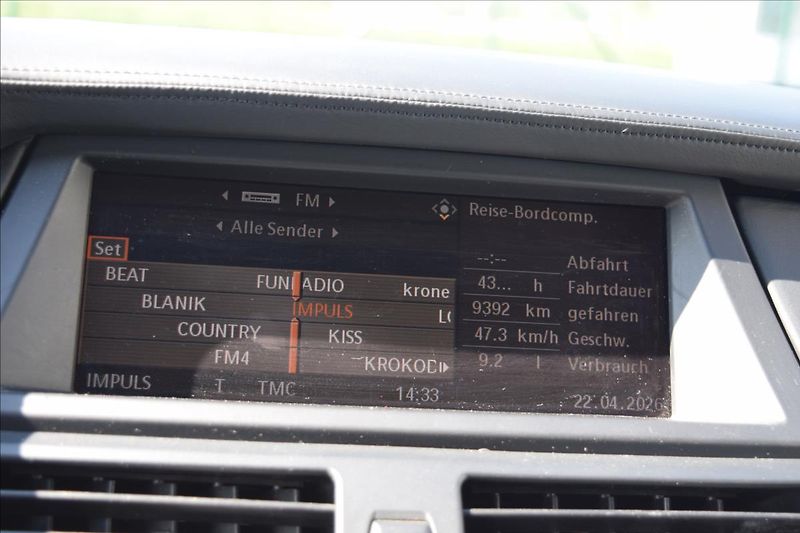 BMW X6 3,0 d 210KW AUTOMAT PO SERVISE - fotka 44 z 50