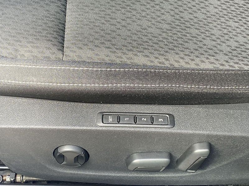 Škoda Octavia (2022) Combi 2.0 TDI 4x4 DSG Style+ - fotka 34 z 39