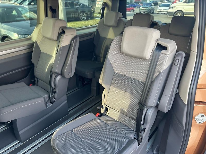 Volkswagen Multivan Long Life 2.0TDI 110kW DSG - fotka 14 z 25