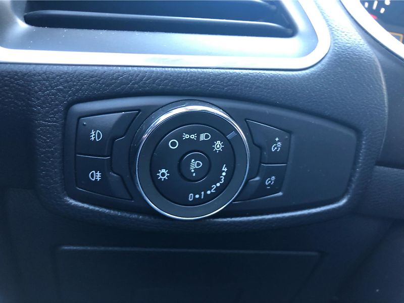 Ford S-MAX 2.0 TDC-i - fotka 16 z 28
