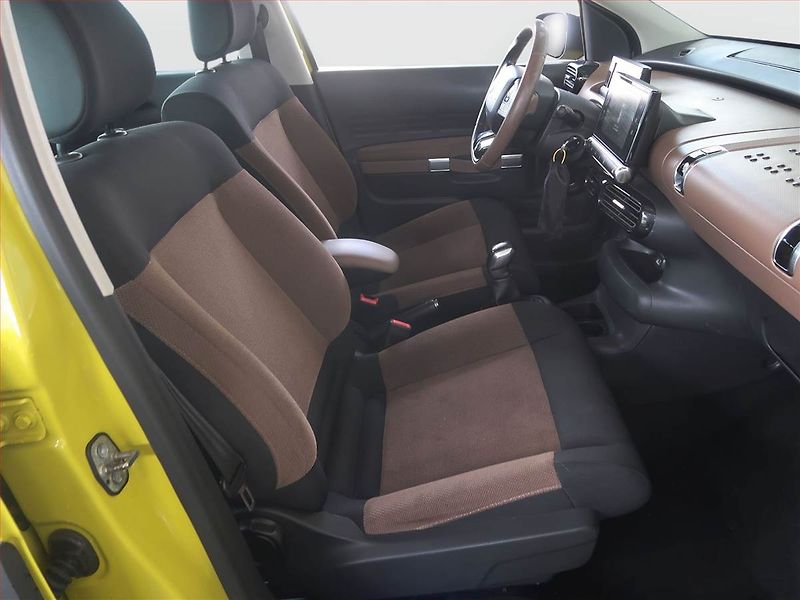Citroën C4 Cactus (2015) 1.2 PureTech, Tempomat - fotka 9 z 15