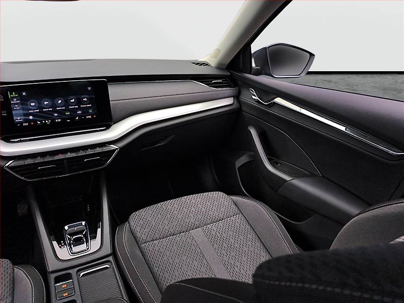 Škoda Octavia (2023) 2.0 TDI - fotka 8 z 21