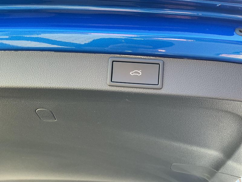 Škoda Octavia (2023) RS Combi 2,0TSI DSG - fotka 29 z 32