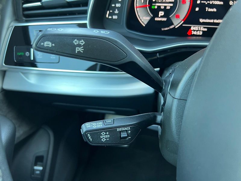 Audi Q8 (2021) 3.0TDI 210kW S-LINE TAŽNÝ WEBA - fotka 19 z 30