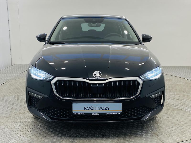 Škoda Scala 1,0 TSI 85kW Top Selection - fotka 4 z 30