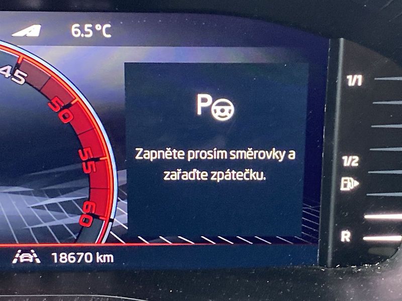 Škoda Karoq (2024) 2.0 TDI 4x4 DSG Sportline - fotka 8 z 38