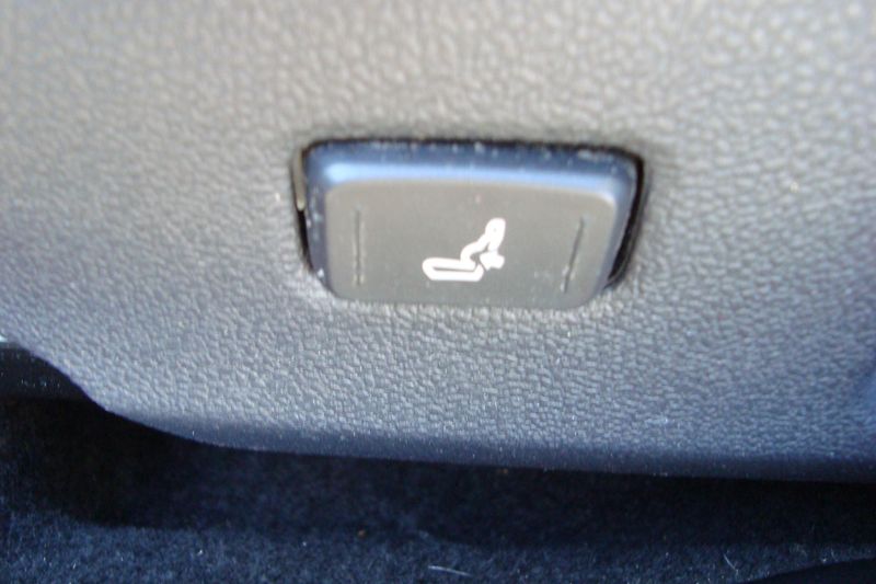 Toyota Corolla (2023) 1.8i Hybrid,ČR,1,Maj. - fotka 31 z 78