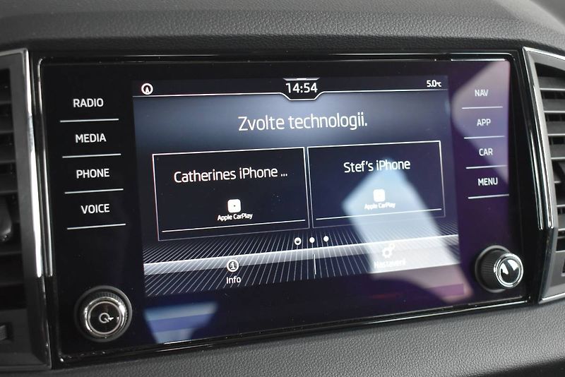 Škoda Karoq (2021) 2.0TDI 110kW, tažné,Webasto - fotka 16 z 23