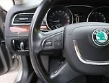 Škoda Superb (2011) 2.0 TDI, 4X4, Tempomat - náhled 16
