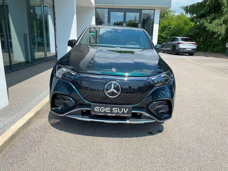 Mercedes-Benz EQE (2025) EQE SUV 350 4M - předváděcí - fotka 2 z 8