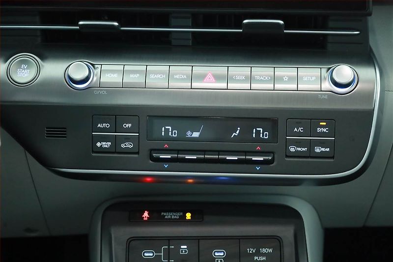 Hyundai Kona (2025) Electric 48 kWh, SoH 100% - fotka 12 z 21