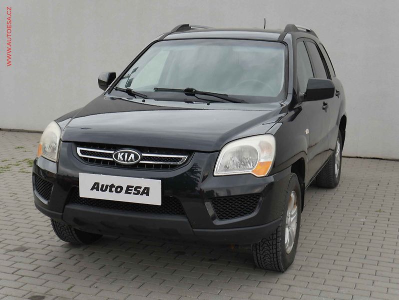 Kia Sportage (2009) 2.0i, ČR, AC, zmk.řazení - fotka 3 z 16