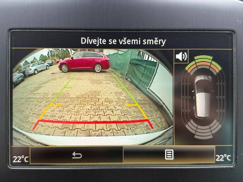Renault Scénic (2019) 1.7 DCi 88 kW Intens EDC - fotka 14 z 23