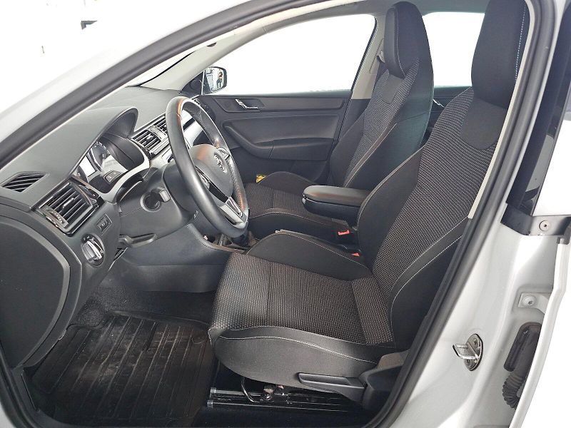 Škoda Rapid (2014) 1.2TSI 77kW STYLE PLUS - fotka 6 z 20