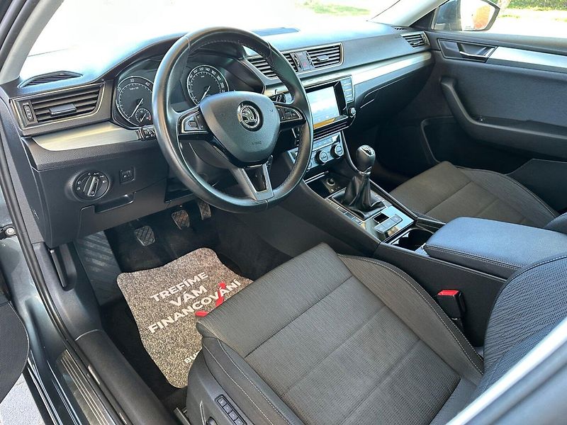 Škoda Superb (2015) 1.6TDi KAMERA,SMARTLINK, - fotka 5 z 15