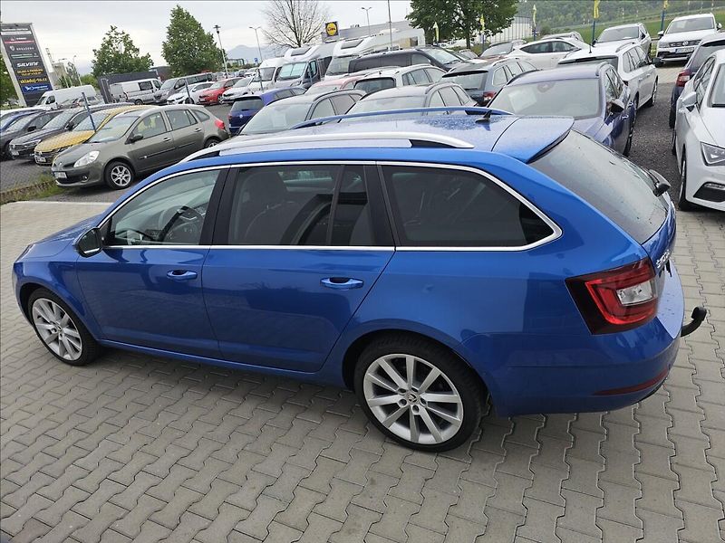 Škoda Octavia III 2,0TDi STYLE EXTRA + - fotka 9 z 50