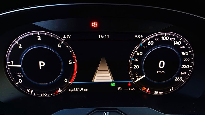 Volkswagen Passat Variant (2019) 2.0 Bi-TDI HIGHLINE - fotka 25 z 54