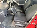 Toyota Yaris (2010) 1.0 i, ČR, STK10/28, AC - náhled 9