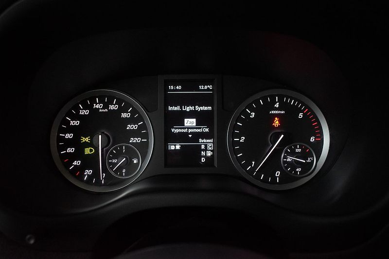 Mercedes-Benz Vito 114 CDI TAŽNÉ*KAMERA*DPH*ČR 1M - fotka 22 z 35